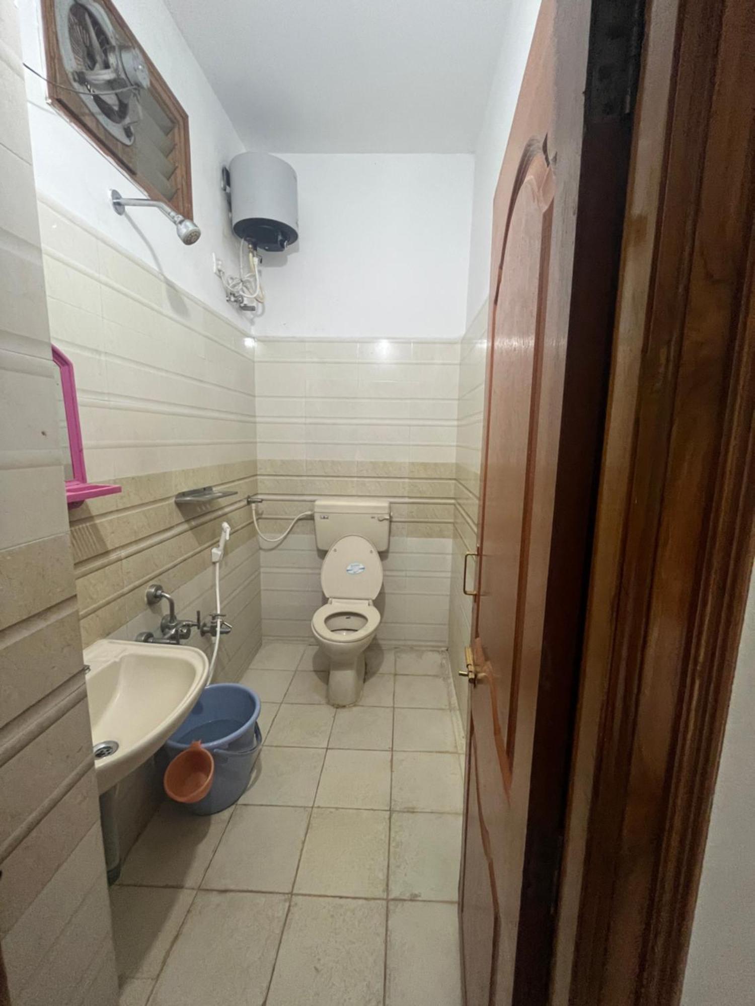 Nanda Mohan Homestay- Luxuries Ac Apartment Close To Alipiri Foothills-Kapila Teertham And Iskcon Temple Тирупати Екстериор снимка